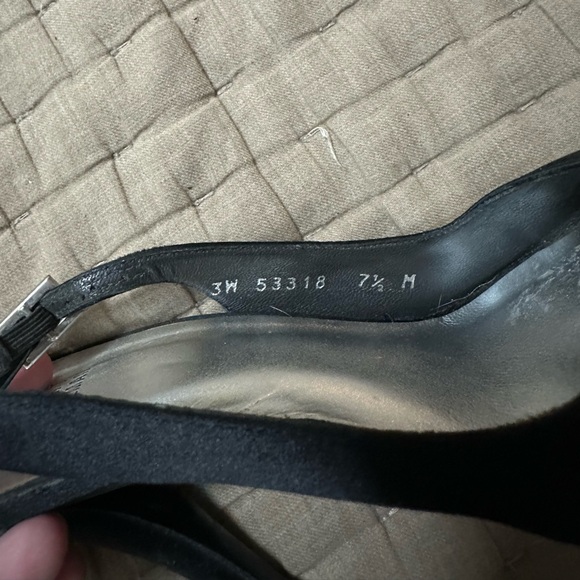 Stuart Weitzman Evening Shoe - Picture 8 of 8